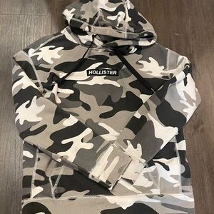 Hollister hoodie